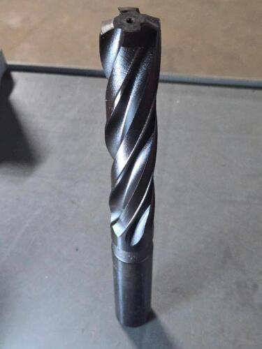 DESCRIPTION: (1) SS CORE DRILL BRAND/MODEL: VC 01585686 SIZE: 1-1/16" RETAIL$: $219.63 QTY: 1