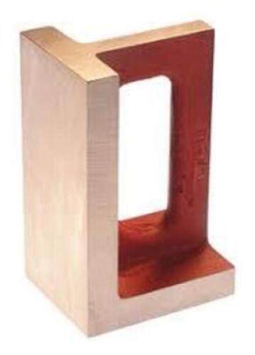 DESCRIPTION: (1) RIGHT ANGLE IRON BRAND/MODEL: SUBURBAN TOOL #URA-040508 SIZE: 8X4X5 RETAIL$: $143.00 EA QTY: 1