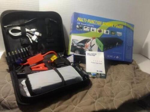 DESCRIPTION: (1) JUMP STARTER POWER BANK BRAND/MODEL: MCM/29-8090 INFORMATION: 12800 MAH QTY: 1