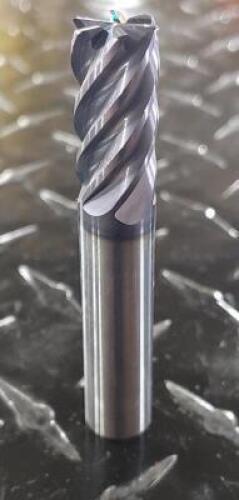 (2) SOLID CARBIDE SQUARE END MILLS