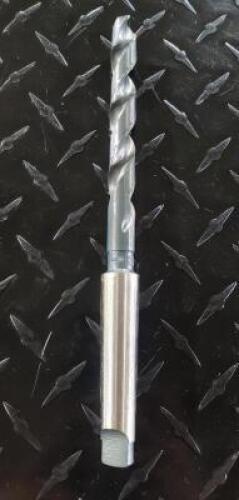 DESCRIPTION: (1) HSCO MT2 TAPER DRILL BRAND/MODEL: NACHI L6601 RETAIL$: $396.67 SIZE: 17/32 X 4.6 QTY: 1