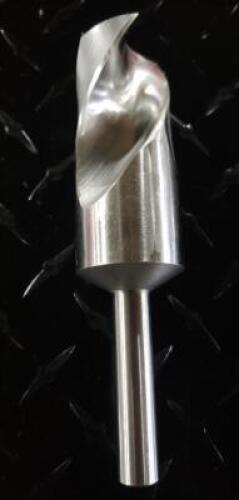 DESCRIPTION: (1) SILVER AND DEMING DRILL BRAND/MODEL: NACHI L575 RETAIL$: $230.24 SIZE: 1*7/16 QTY: 1