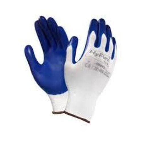 DESCRIPTION: (8) PACKS OF (6) PAIRS OF WORK GLOVES BRAND/MODEL: HYFLEX INFORMATION: WHITE AND BLUE SIZE: SIZE 6 RETAIL$: $13.00 PER PAIR QTY: 8