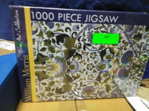 DESCRIPTION: (2) JIGSAW BRAND/MODEL: WILLIAM MORRIS SIZE: 1000 PC RETAIL$: $25.00 EA QTY: 2