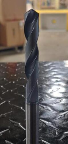 DESCRIPTION: (2) 4XD SOLID CARBIDE DRILL BRAND/MODEL: SUMITOMO MDW1200GS4 RETAIL$: $ 124.54 EA SIZE: 12MM QTY: 2