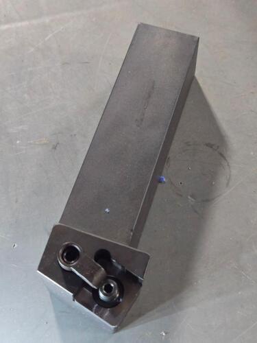 DESCRIPTION: (1) MSRNR 24-8E INDEXABLE TURNING TOOLHOLDER BRAND/MODEL: UNKNOWN 91422733 SIZE: 1-1/4" SQ SHANK RETAIL$: $98.30 QTY: 1