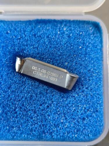 DESCRIPTION: (10) SOLID CARBIDE GROOVING INSERTS BRAND/MODEL: NORTH AMERICAN CARBIDE A4R400M04P00ST RETAIL$: $381.00 QTY: 10