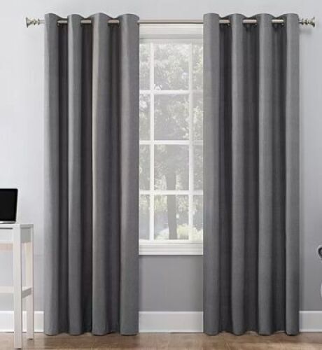 DESCRIPTION: (1) BLACKOUT CURTAIN BRAND/MODEL: SUN ZERO INFORMATION: GRAY SIZE: 40X84 RETAIL$: $30.00 EA QTY: 1