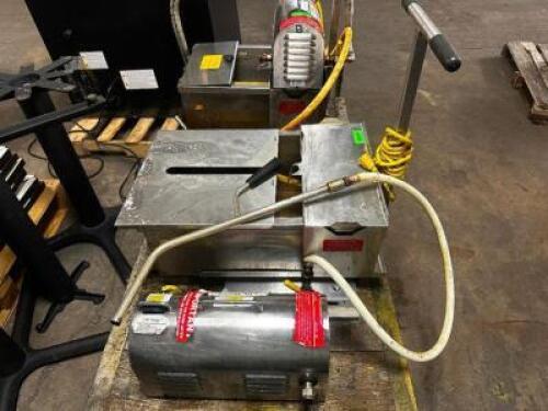 DESCRIPTION RF HUNTER ECO ONE PURE FRY OIL FILTER MACHINE BRAND / MODEL: RF HUNTER ECO ONE. ADDITIONAL INFORMATION RETAILS NEW FOR $3500 LOCATION BAY