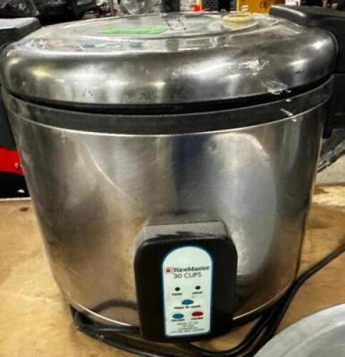 DESCRIPTION RICE MASTER 30 CUP ELECTRIC RICE COOKER. BRAND / MODEL: RICE MASTER LOCATION BAY 6 QTY 1