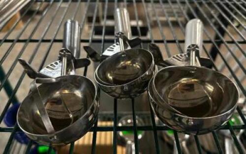DESCRIPTION (3) STAINLESS SCOOPS THIS LOT IS: SOLD BY THE PIECE LOCATION BAY 6 QTY 3