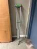 ALUMINUM ADJUSTABLE CRUTCHES - 3