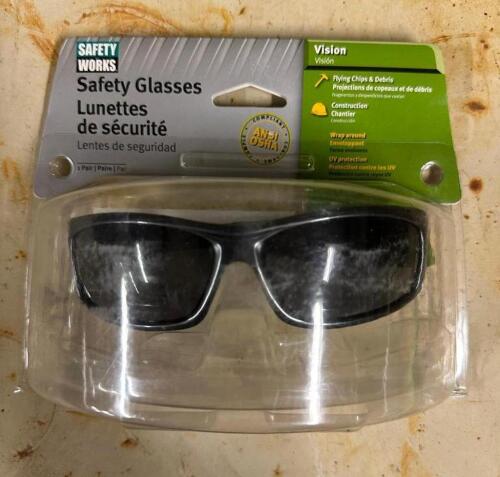 (2)- SAFETY SUNGLASSES