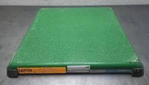 DESCRIPTION: (1) SAFE-T-STAND BRAND/MODEL: FIBERGRATE #238002 SIZE: 24" X 24" X 2" RETAIL$: $89.99 EA QTY: 1