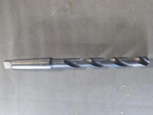 DESCRIPTION: (1) HSS TAPER SHANK DRILL BIT BRAND/MODEL: CLEVELAND C12194 SIZE: 9/16" DIA RETAIL$: $75.12 QTY: 1