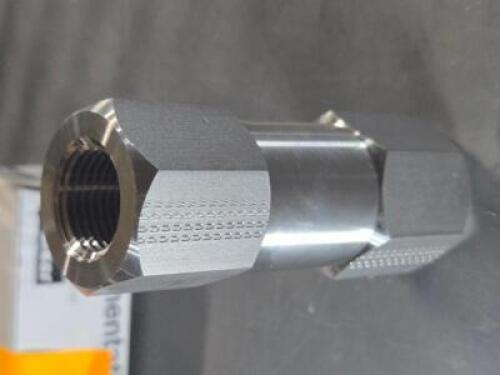 DESCRIPTION: (2) 316-STALESS INSTRUMENTATION CHECK VALVE BRAND/MODEL: PARKER 8F-C8L-1-SS SIZE: 1/2" FNPT RETAIL$: $527.84 QTY: 2