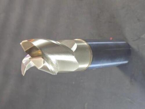 DESCRIPTION: (1) CARBIDE CORNER RADIUS END MILL BRAND/MODEL: ACCUPRO 48339378 SIZE: 1" DIA 1-1/4" LOC RETAIL$: $334.39 QTY: 1