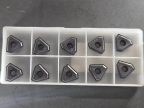DESCRIPTION: (40) CARBIDE DRILL INSERTS BRAND/MODEL: ISCAR TPMX2405RG IC520+WCT RETAIL$: $562.50 QTY: 40