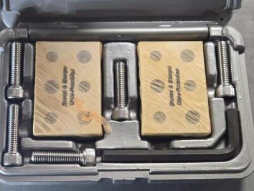 DESCRIPTION: (1) 1-2-3 BLOCK WITH 23 HOLE SETUP BLOCK BRAND/MODEL: VALUE COLLECTION 67385187 SIZE: 0.0002 SQUARENESS PER INCH RETAIL$: $60.80 QTY: 1
