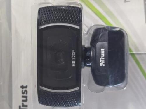 DESCRIPTION: (1) WEB CAM BRAND/MODEL: TRUST 189679 QTY: 1