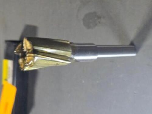 DESCRIPTION: (1) INTERCHANGABLE PILOT COUNTER BORE BRAND/MODEL: VC 08830424 SIZE: 21/32" DIA 1/2" SD RETAIL$: $49.56 QTY: 1