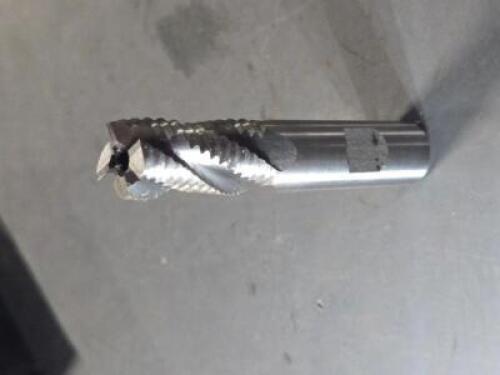 DESCRIPTION: (1) COBALT ROUGHING END MILL BRAND/MODEL: VC 01886381 SIZE: 5/8" DIA 1-1/4" LOC RETAIL$: $49.59 QTY: 1