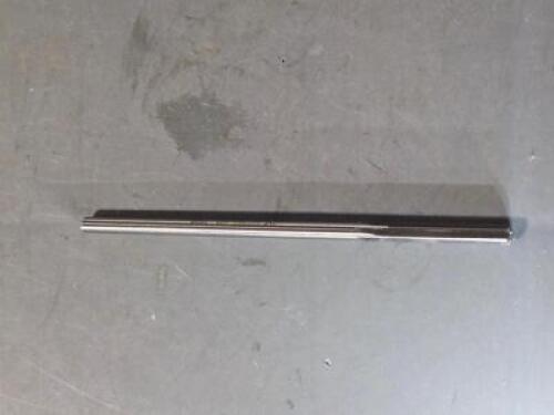 DESCRIPTION: (2) HSS CHUCKING REAMERS BRAND/MODEL: MADE IN USA 02290161 SIZE: LETTER E RETAIL$: $43.14 QTY: 2