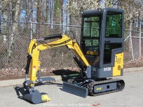 2024 AGT H13R MINI EXCAVATOR W/ ENCLOSED CAB. NEW / UNUSED.