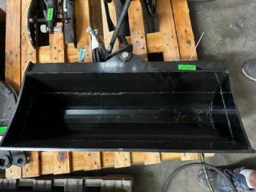 LANTY 36" MINI EXCAVATOR BUCKET ATTACHMENTS