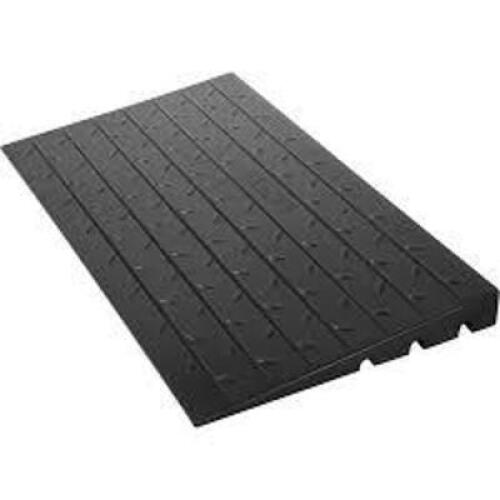 DESCRIPTION: (1) RAMPBRAND/MODEL: BENTISMINFORMATION: RUBBER, BLACKSIZE:&nbsp; APPROX 24" X 36"RETAIL$: $79.99 EAQTY: 1