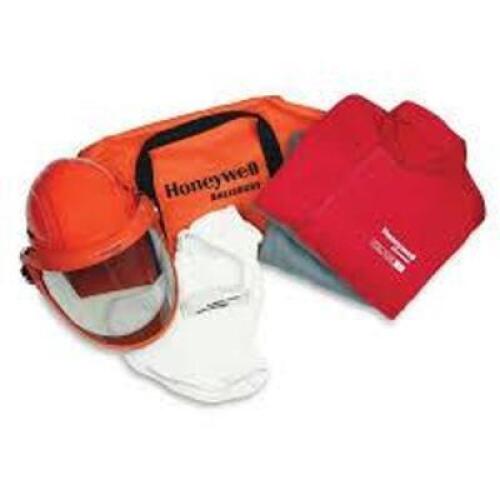 DESCRIPTION: (1) SAFETY KIT BRAND/MODEL: SALISBURY #SKCP8RGL-WB INFORMATION: 8 CAL RATING RETAIL$: $488.48 EA QTY: 1