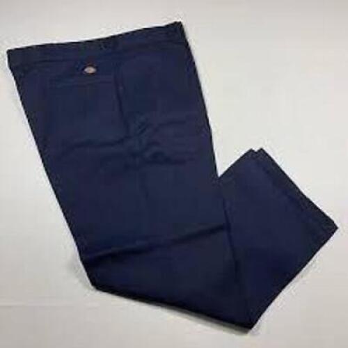 DESCRIPTION: (1) BOX OF APPROX (20) WORK PANTSBRAND/MODEL: DICKIES #RN20697INFORMATION: SEE INSPECTION, NAVY BLUESIZE: VARIOUS SIZESRETAIL$: $34.99 EAQTY: 1