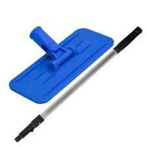 DESCRIPTION: (1) CASE OF (200) SCRUBBING PAD WITH HOLDER AND HANDLE BRAND/MODEL: LONG BEACH #CYC-0311 SIZE: 13X41 RETAIL$: $125.74 EA QTY: 1