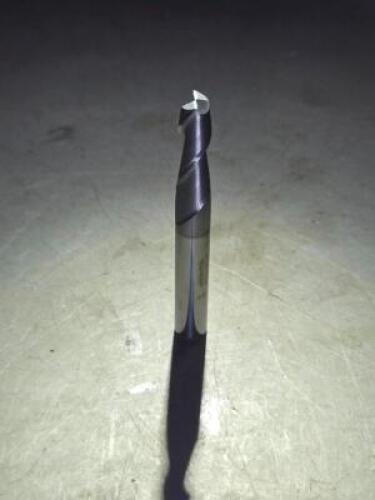 (3) CARBIDE SQ END MILL