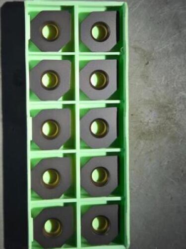 (10) CARBIDE MILLING INSERTS