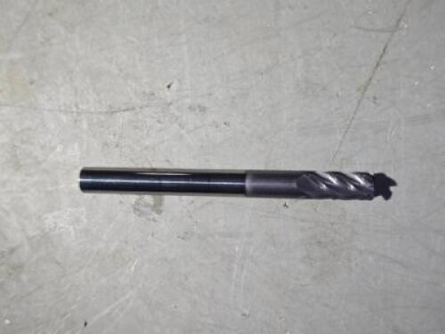 (4) CARBIDE CORNER RADIUS END MILLS`