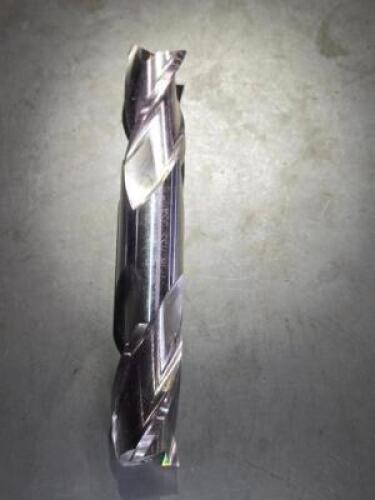 (1) HSS SQ END MILL