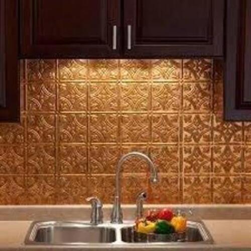 DESCRIPTION: (1) BOX OF APPROX (12) TIN BACKSPLASHBRAND/MODEL: FASADESIZE:&nbsp;APPROX 18 1/2" X 24 1/4"RETAIL$: $47.00 EAQTY: 1