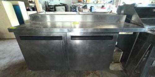 DELFIELD REFRIDGERATED PREP TABLE
