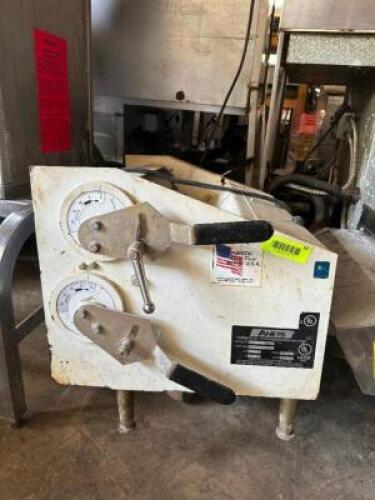 FRONT OPERATED TWO PASS DOUGH ROLLER