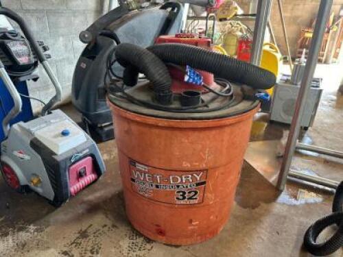 WET DRY VAC