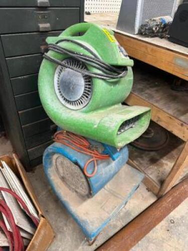 (2) - HD AIR MOVERS
