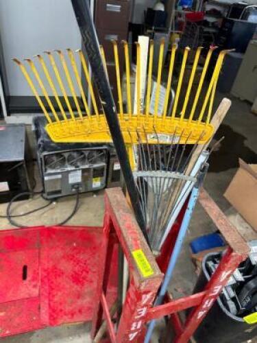 CART OF ASSORTED LAWN TOOLS