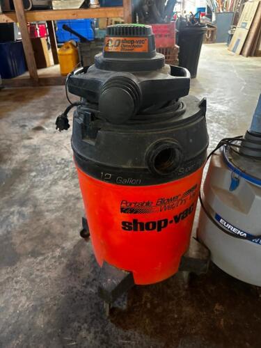 DESCRIPTION (3) ASSORTED VACUUM CLEANERS ADDITIONAL INFORMATION SELLER INDICATES IN WORKING QTY 1
