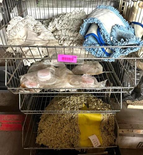 DESCRIPTION: ASSORTED MOP HEADS AS SHOWN QTY: 1