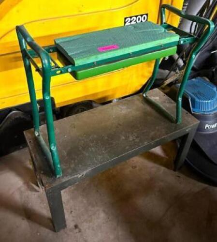 DESCRIPTION: (2) BENCHES QTY: 2