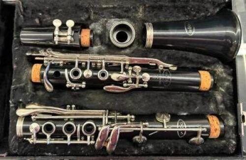 PLASTIC RESOTONE 3 CLARINET WITH CASE