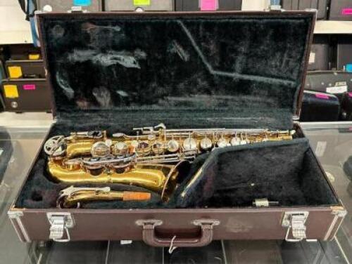 ALTO SAXOPHONE WITH CASE