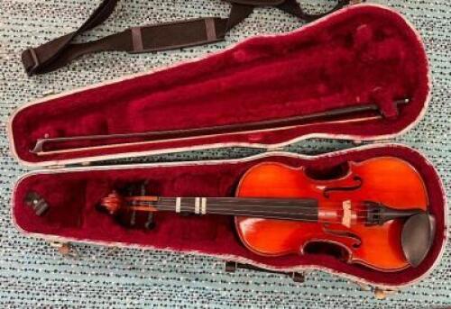 HANS WAGNER 1/2 SIZE VIOLIN