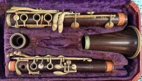 RENE DUMONT PARIS VINTAGE WOOD CLARINET